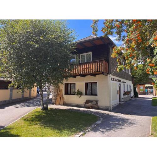 Apartment Dachsteingasse by Interhome