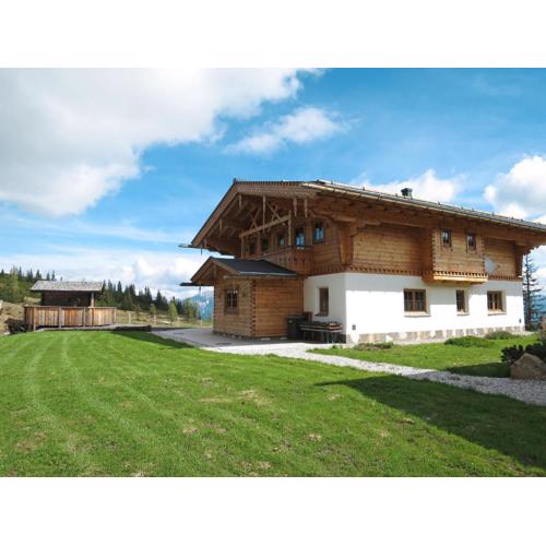 Chalet Aualm-2 by Interhome