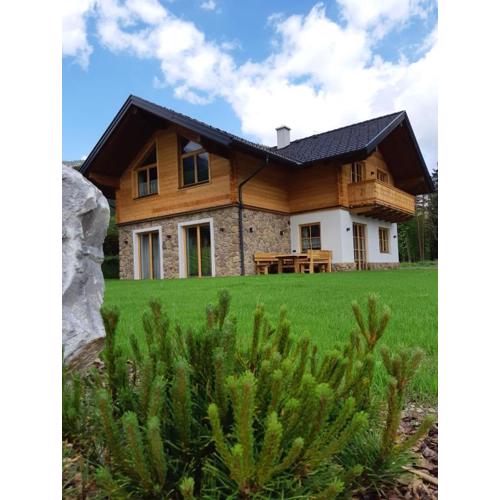 Chalet Hoamatgfühl mit Gartensauna - in der Nähe von Schladming