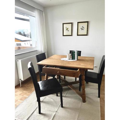 Family Apartment Alpine Living 2-4 Persons